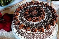 Cacao Cream Cake