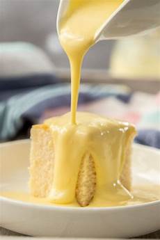 Vanilla Sauce Cakes