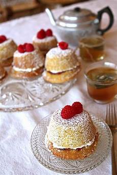 Apple Cake