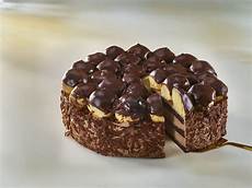 Black Profiterole Cake