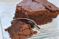 Cacao Sauce Cake