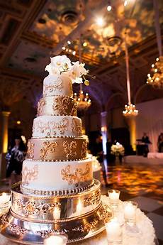 Cake Breakers