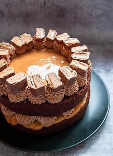 Cake With Cocoa Sauce