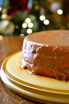 Caramel Cakes