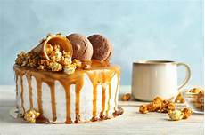 Caramel Sauce Cakes