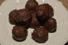 Chocolate Cake Balls