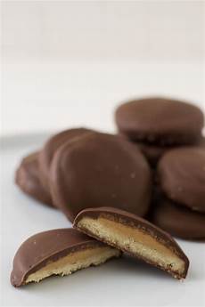 Chocolate Coated Peanut