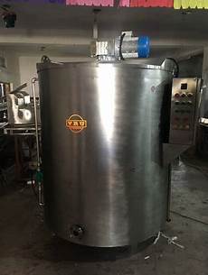 Chocolate Conditioning Tanks