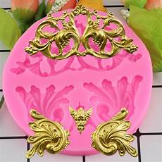 Corner Cake Mold
