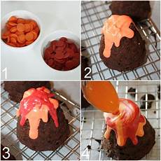 Corner Cake Molds