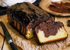 Mini Baton Cake