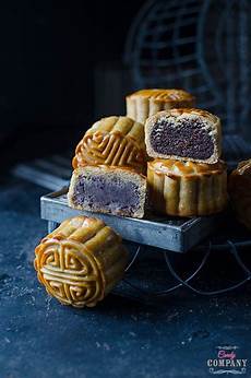 Mosaic Cakes With Cocoa Sauce