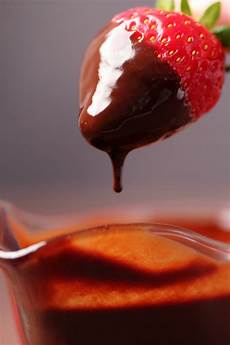Mosaic Cakes With Cocoa Sauce