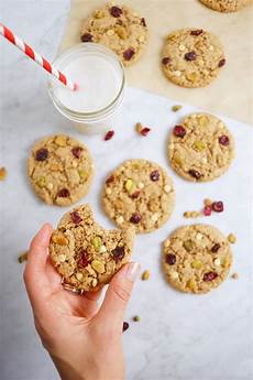 Pistachio Biscuits