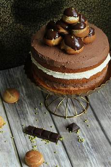 Profiterole Cake