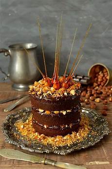 Small Hazelnut Cake
