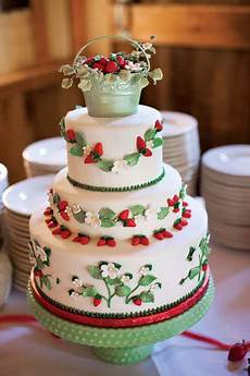 Small Hazelnut Cake