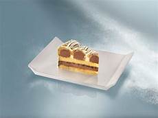 White Profiterole Cake